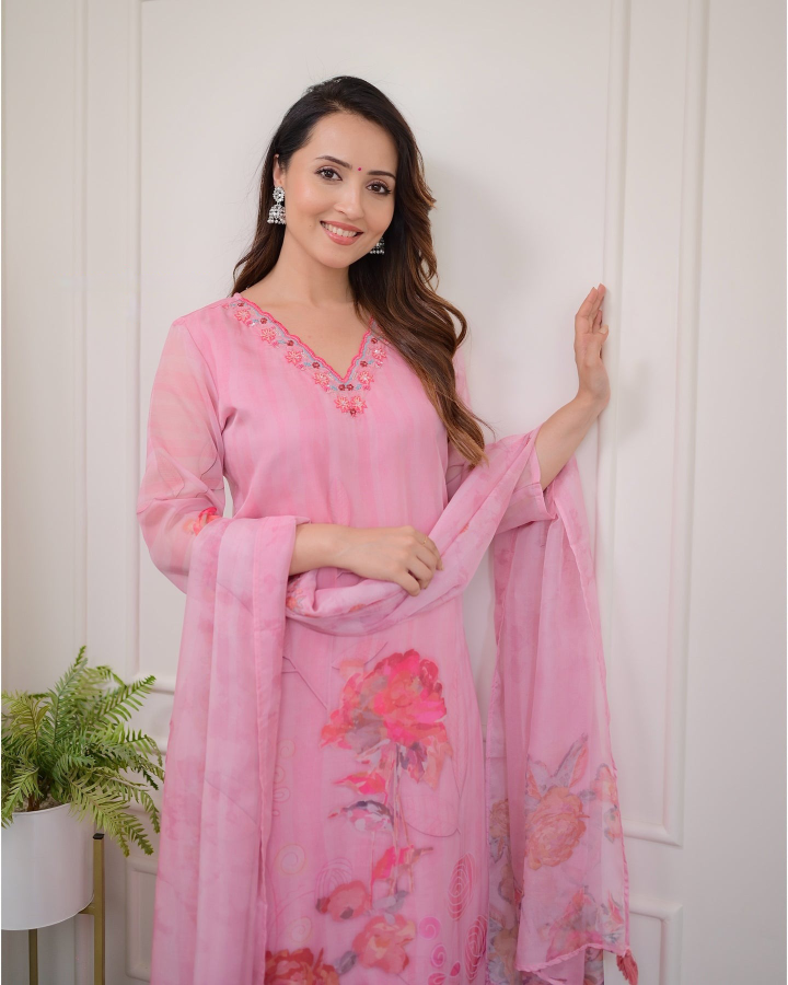 Women's Premium Organza Light Pink Kurti Set with Viscose Rayon Bottom & Printed Dupatta