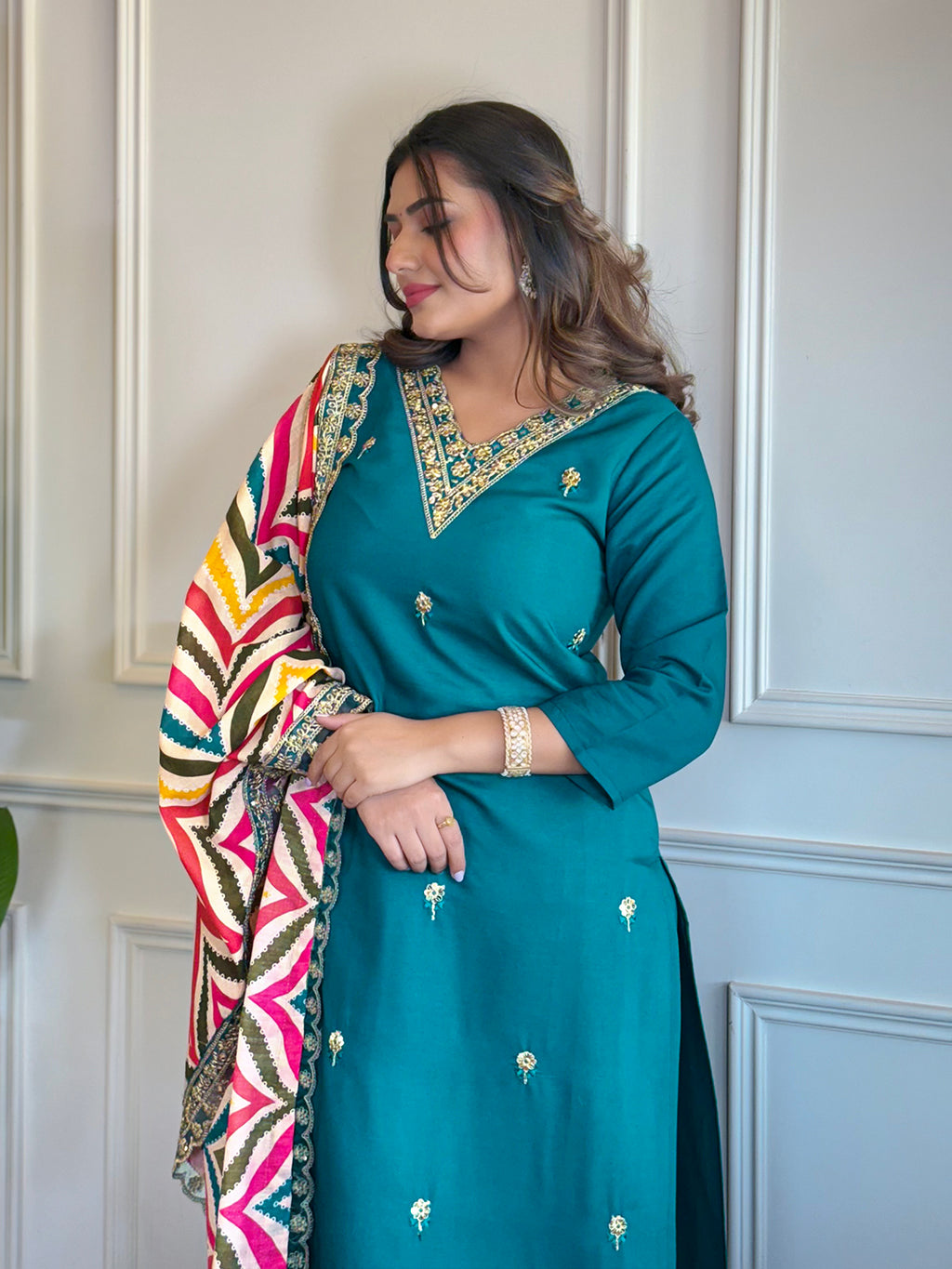 Women's Rani Viscose Embroidered Straight Kurta with Viscose Pant And Jacquard Printed Dupatta Sets