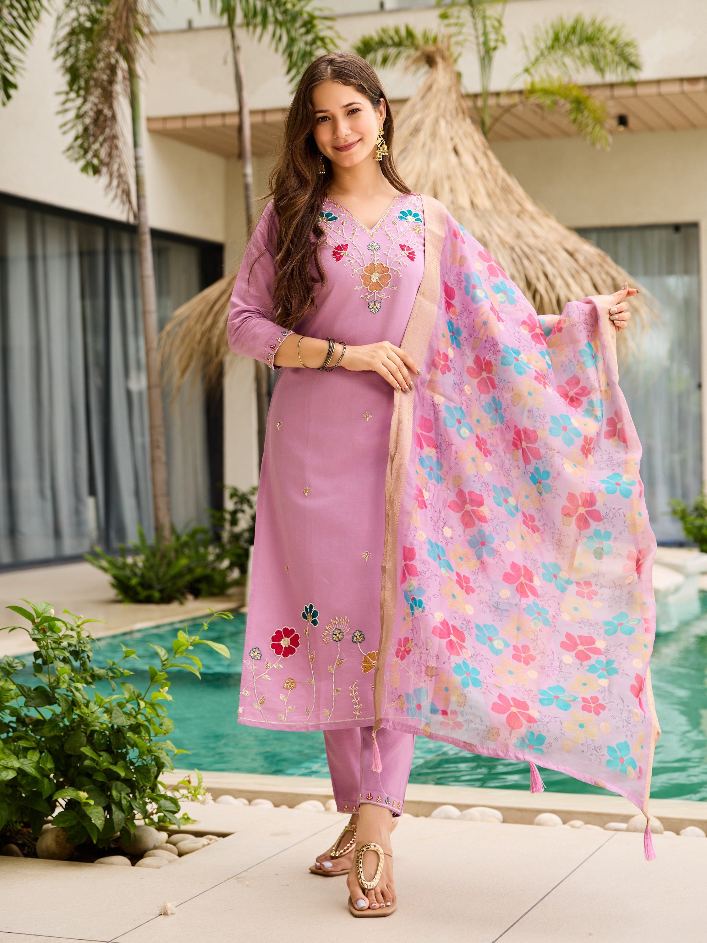 Women's Viscose Gadhwal Kurti Set with Jacquard Organza Dupatta