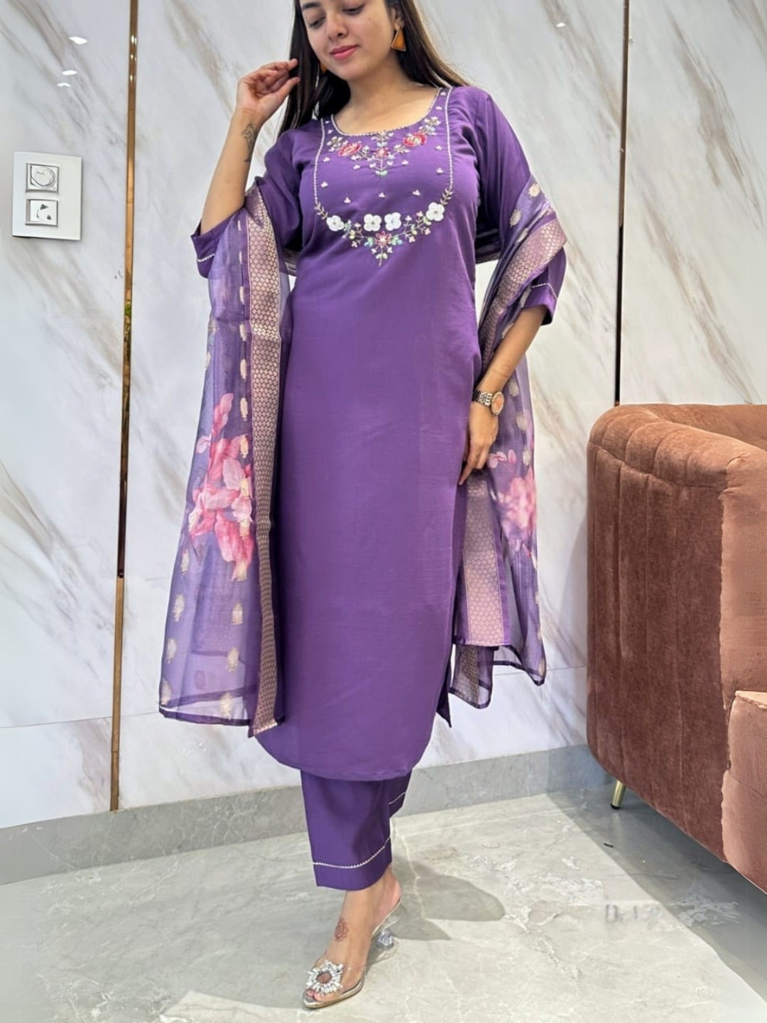 Women's Viscose Embroidered Straight Kurta with Viscose Pant And Jacquard Printed Dupatta Sets