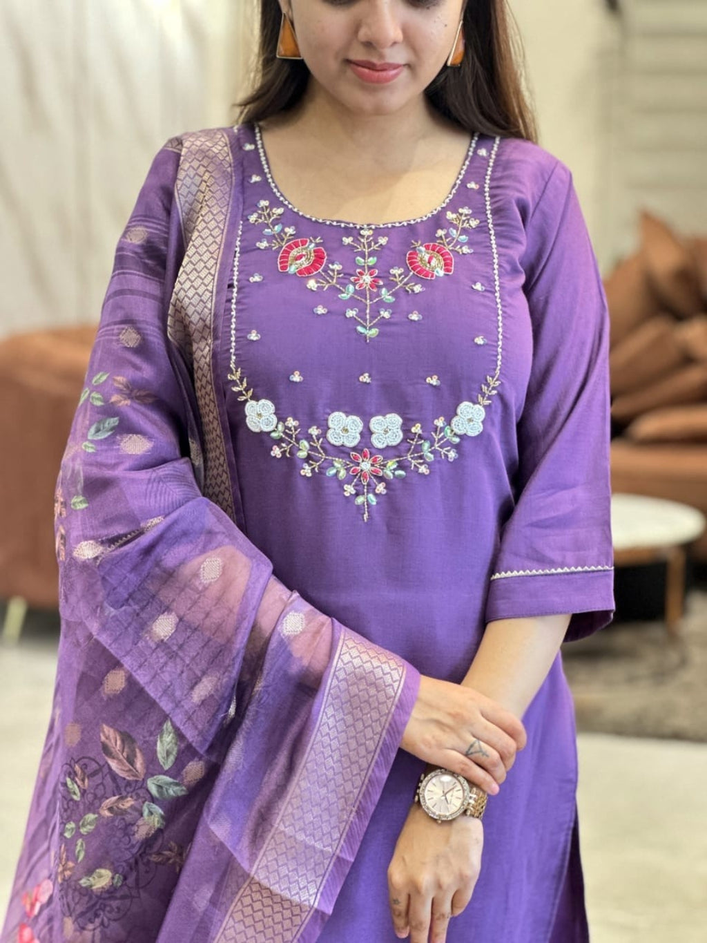 Women's Viscose Embroidered Straight Kurta with Viscose Pant And Jacquard Printed Dupatta Sets