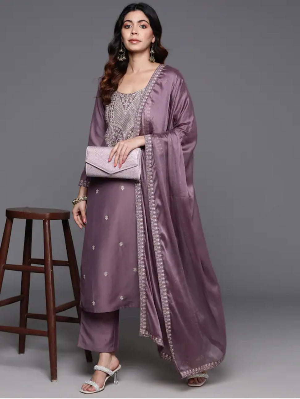Women's Viscose Chanderi A-Line Kurta Set with V Neck Embroidery