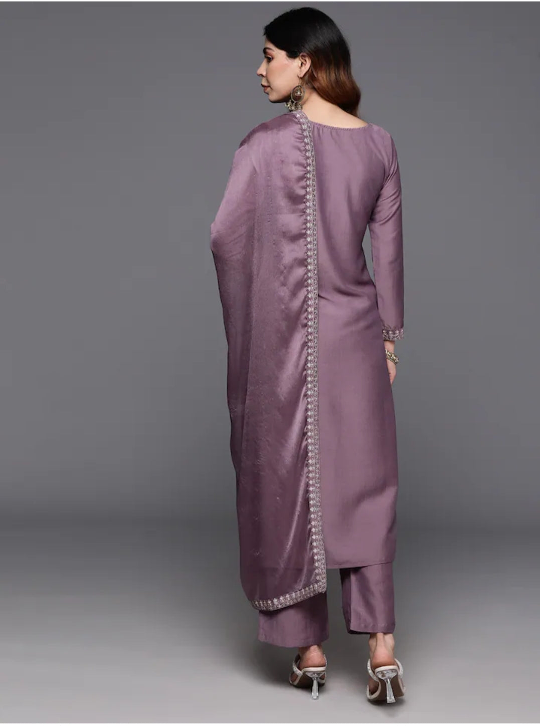 Women's Viscose Chanderi A-Line Kurta Set with V Neck Embroidery