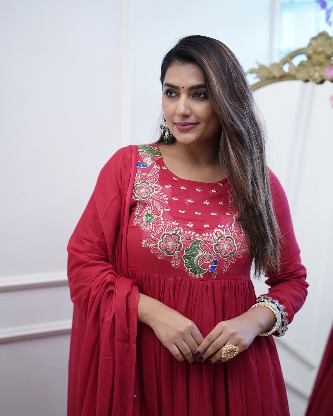 Women's Bsy Chinnon Embroidered Gown Set with Chanderi Dupatta