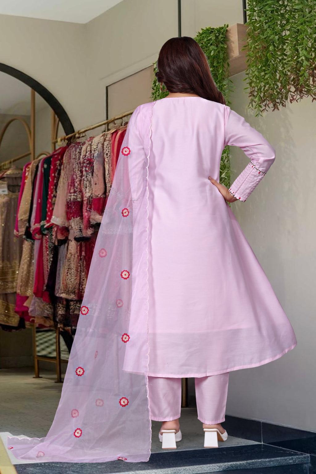 Women's Chanderi Silk Kurti Pant Set with Organza Dupatta in Pista & Pink