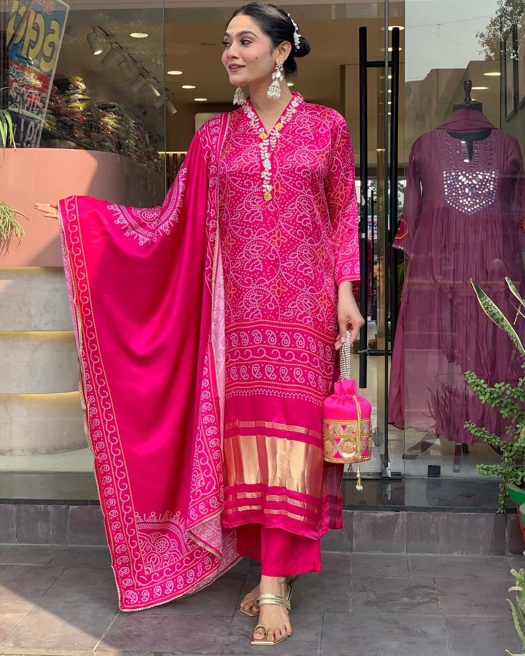 Women's Viscose Silk Hand Printed Kurti Set with Chanderi Dupatta & Side Pocket