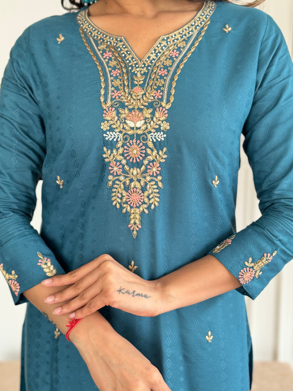 Women's Rama Viscose blend  Embroidered Straight Kurta with Viscose blend  Pant And Organza Laced Dupatta Sets