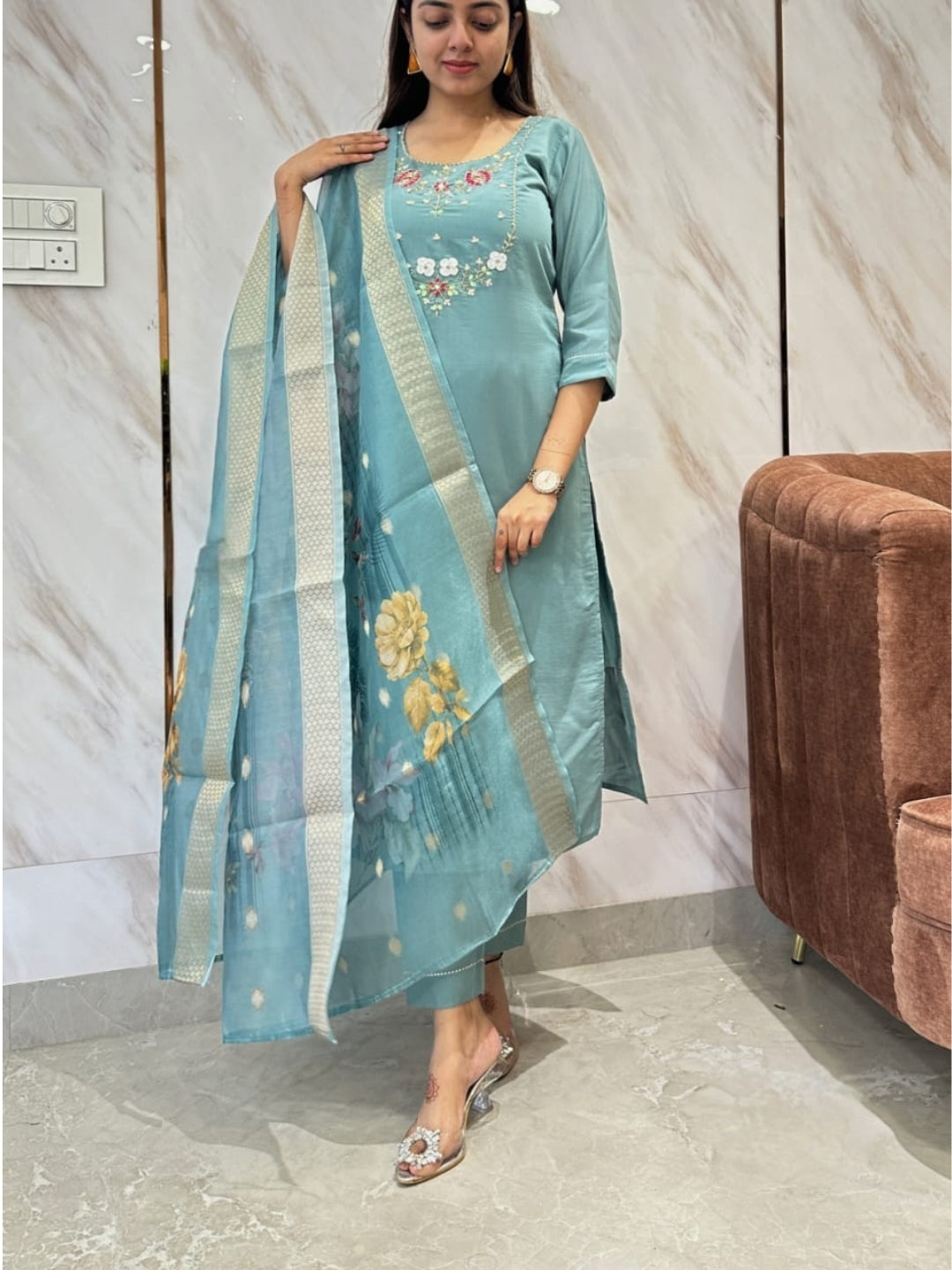 Women's Viscose Embroidered Straight Kurta with Viscose Pant And Jacquard Printed Dupatta Sets