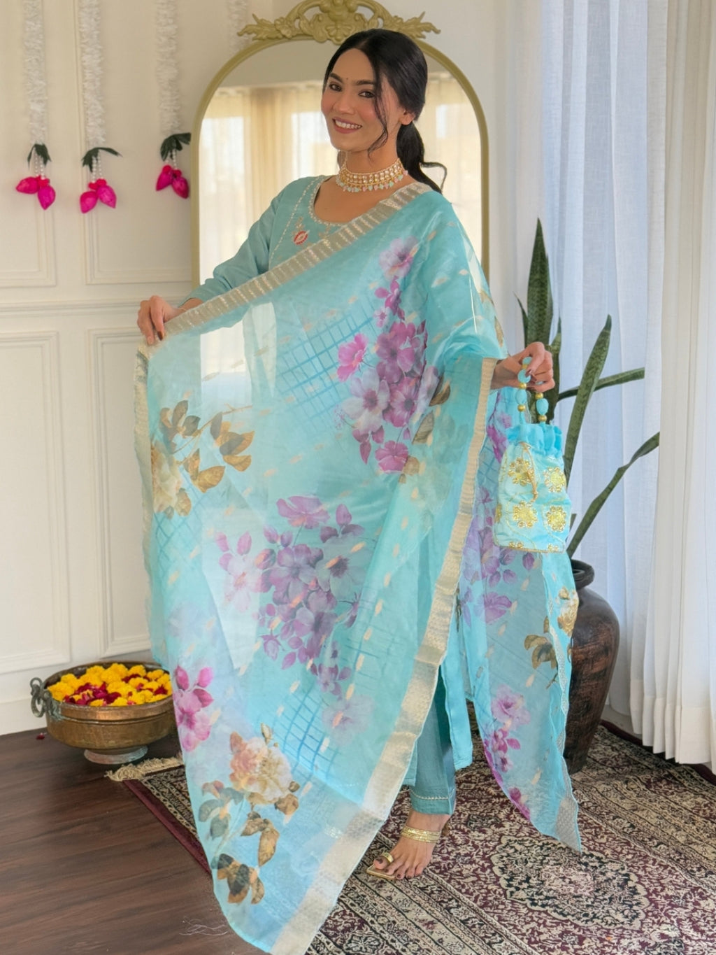 Women's Viscose Embroidered Straight Kurta with Viscose Pant And Jacquard Printed Dupatta Sets