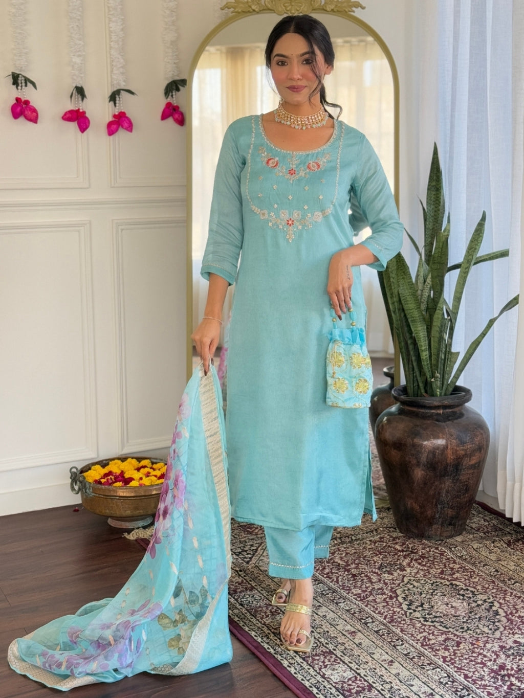 Women's Viscose Embroidered Straight Kurta with Viscose Pant And Jacquard Printed Dupatta Sets