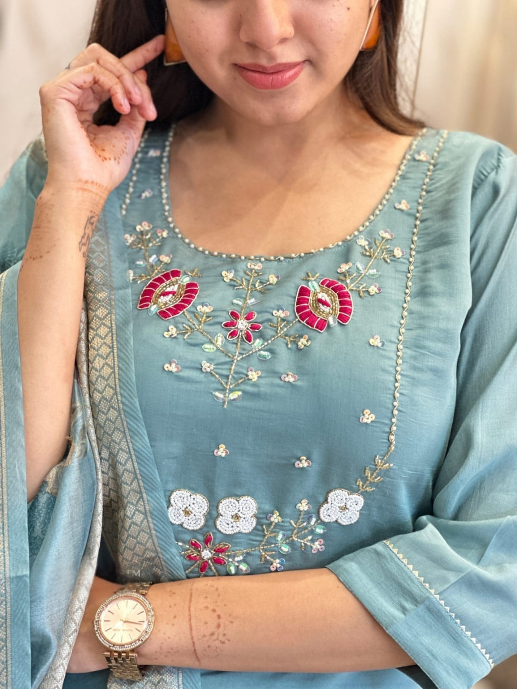 Women's Viscose Embroidered Straight Kurta with Viscose Pant And Jacquard Printed Dupatta Sets