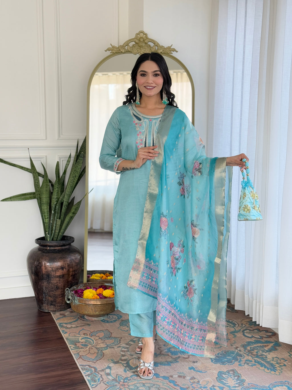 Women's Viscose Embroidered Straight Kurta with Viscose Pant And Organza Jacquard with digital Print Dupatta Sets