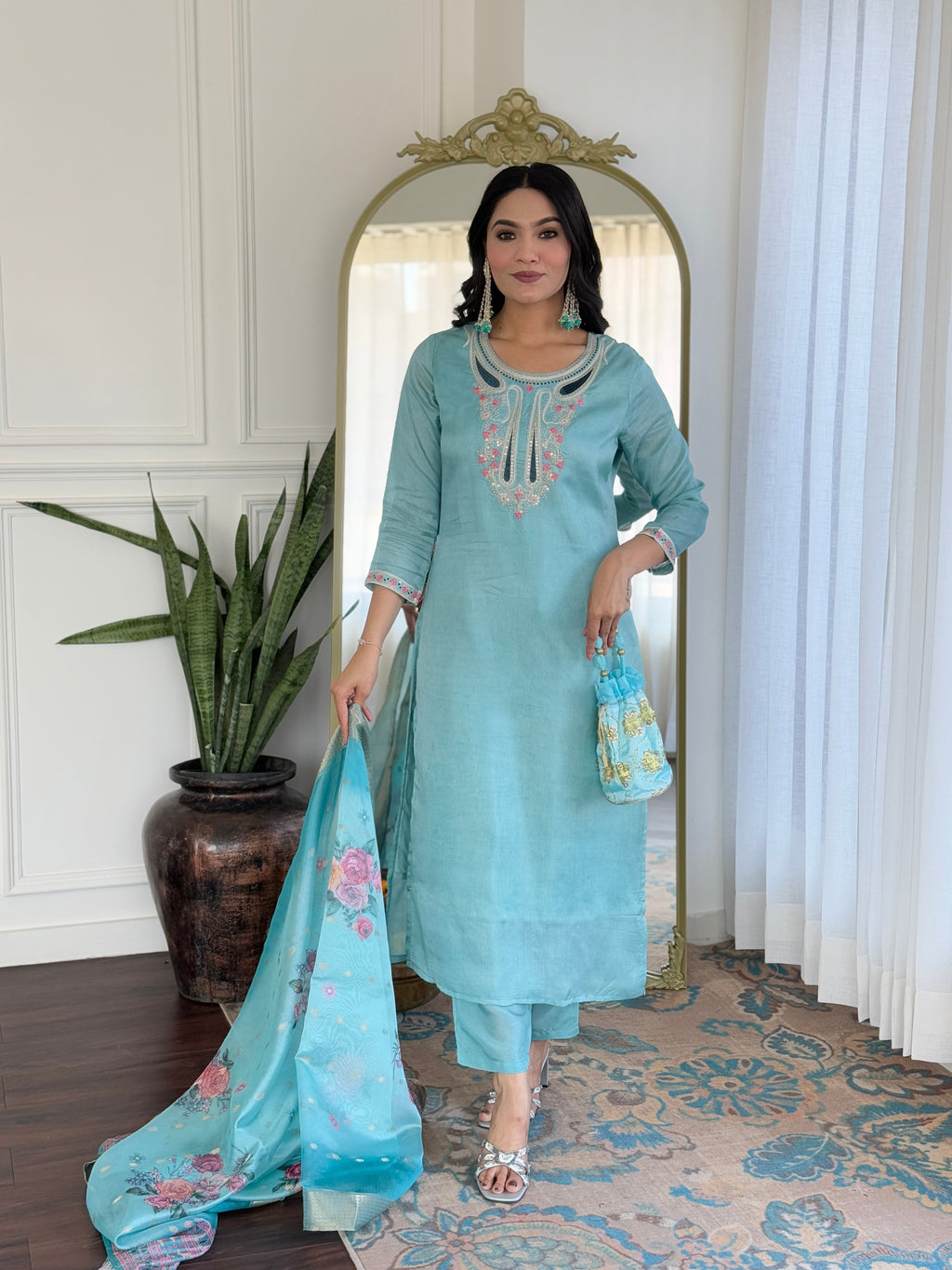 Women's Viscose Embroidered Straight Kurta with Viscose Pant And Organza Jacquard with digital Print Dupatta Sets