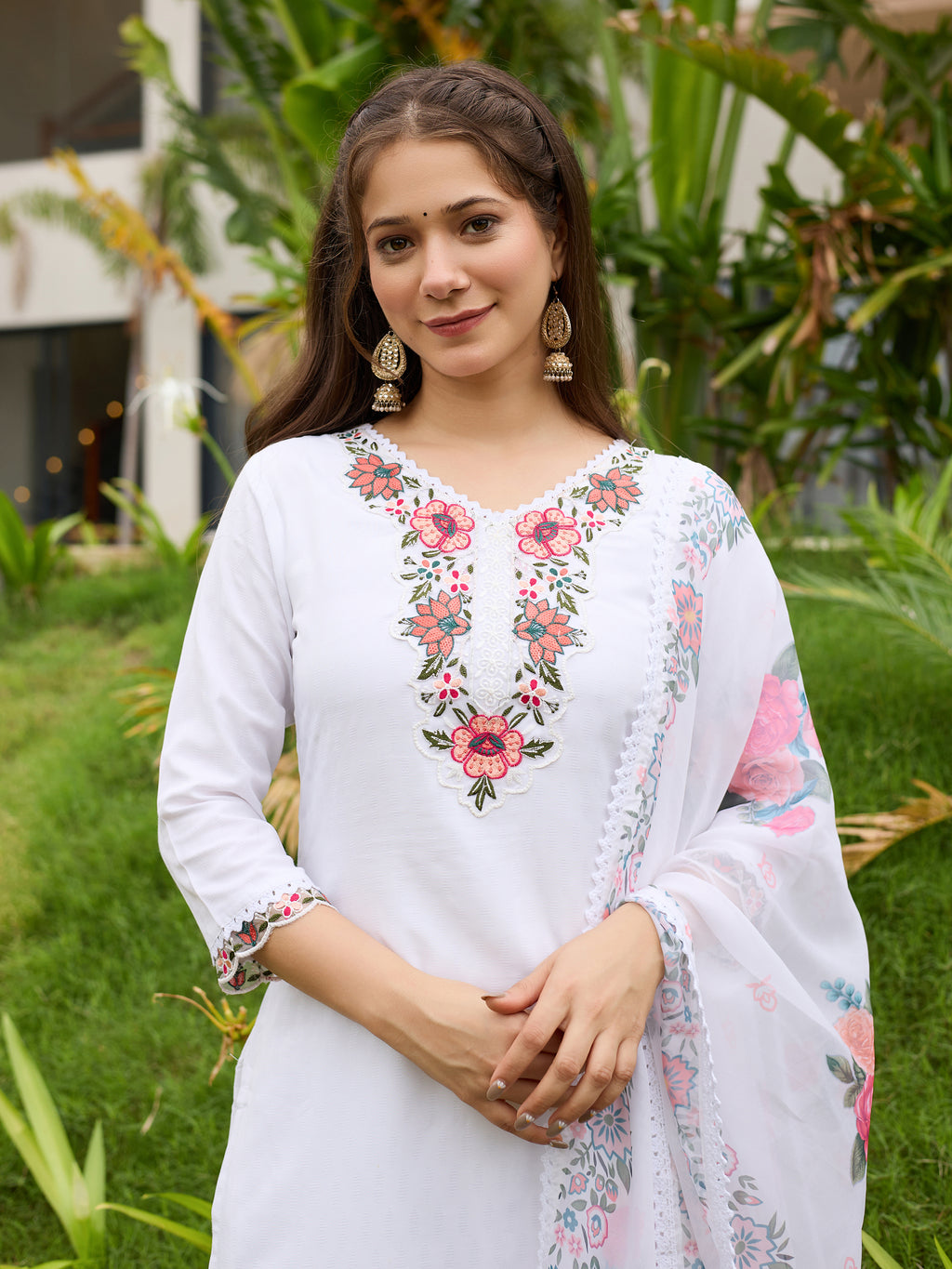 Women's Viscose with Cotton Lining Embroidered Straight Kurta with Pant And Dupatta Sets