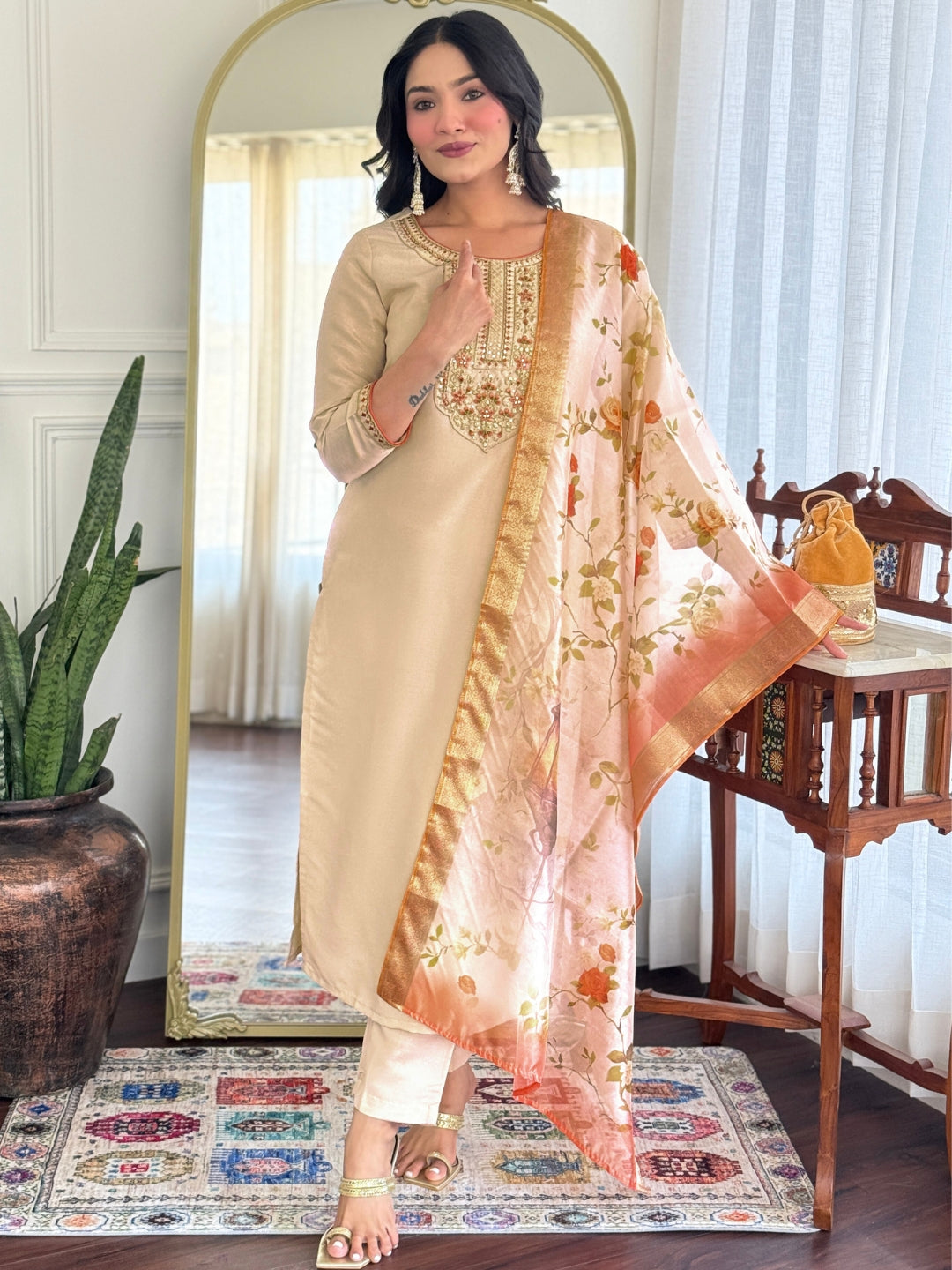 Women's Rayon simar Embroidered Straight Kurta with Pant And Dupatta Sets