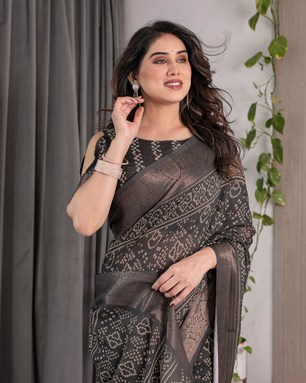 Charcoal Black Handloom Linen Saree with Ivory Tribal Bandhani Print & Zari Border | Tassel Pallu | 5.5m Saree + 0.8m Blouse