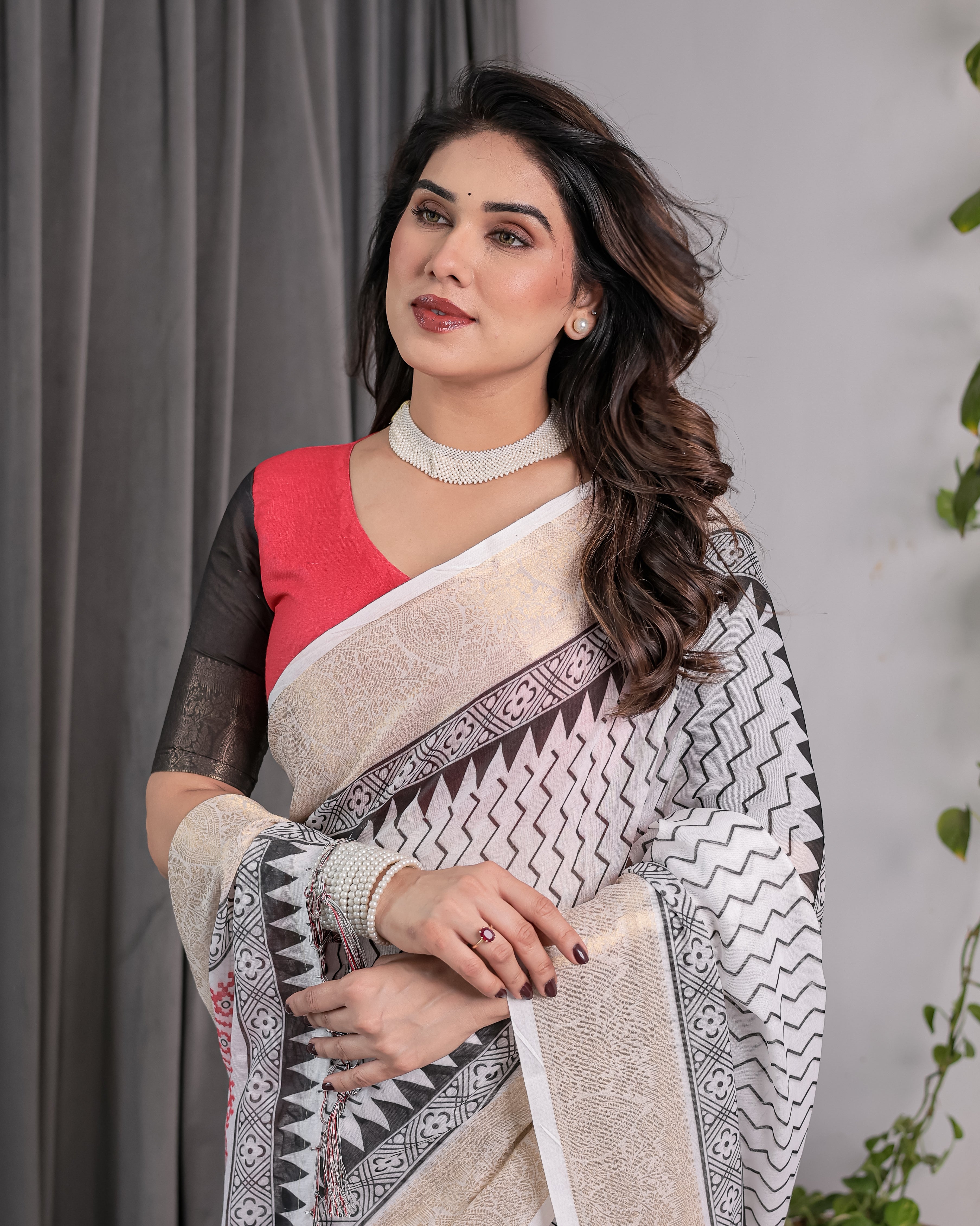 Ivory Handloom Linen Saree with Black & Red Geometric Tribal Print and Zari Border | Bold Ethnic Drape | 5.5m Saree + 0.8m Blouse