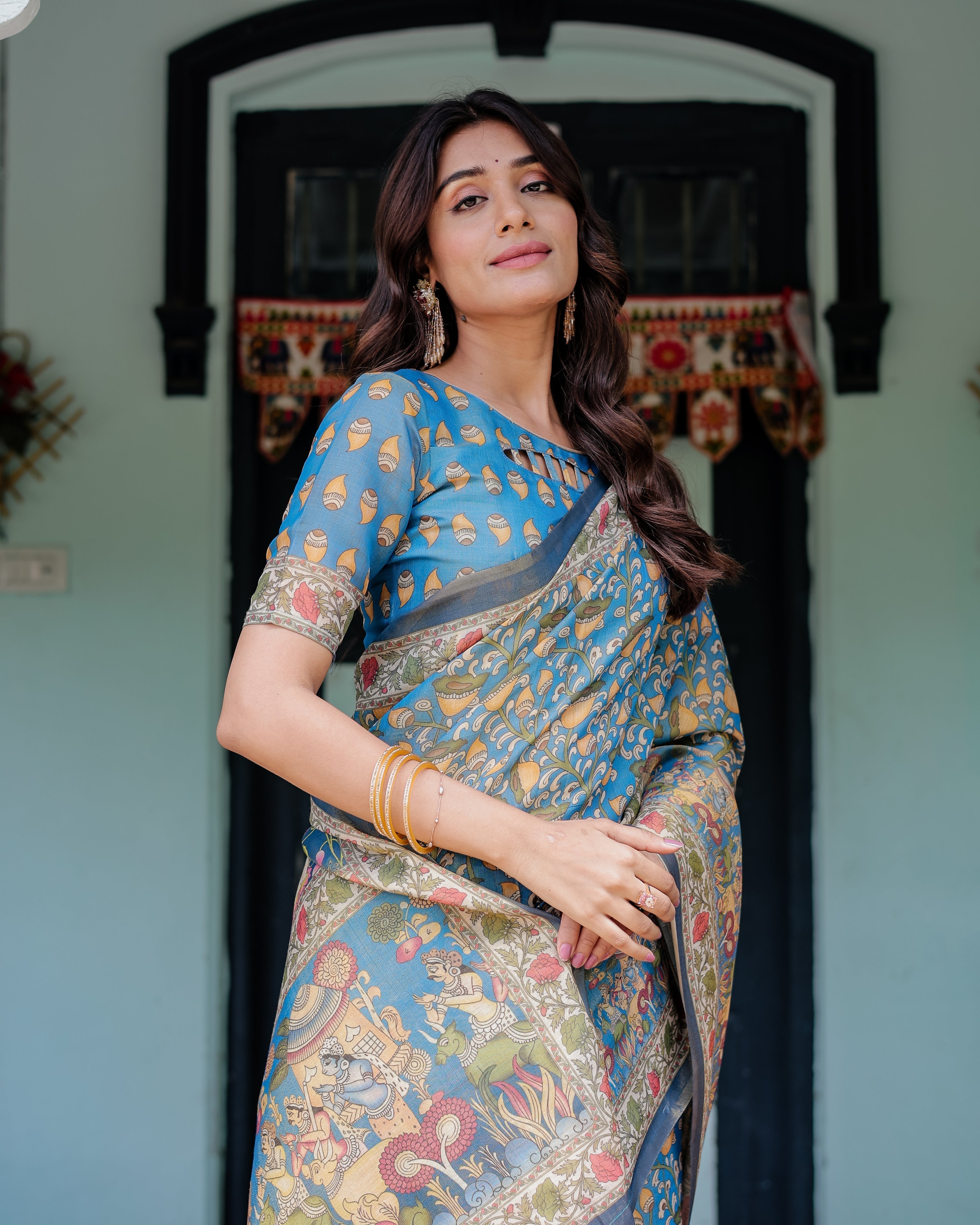 Divine Blue Handloom Cotton Saree with Shankh & Krishna Pallu Motifs – Temple Border & Tassels