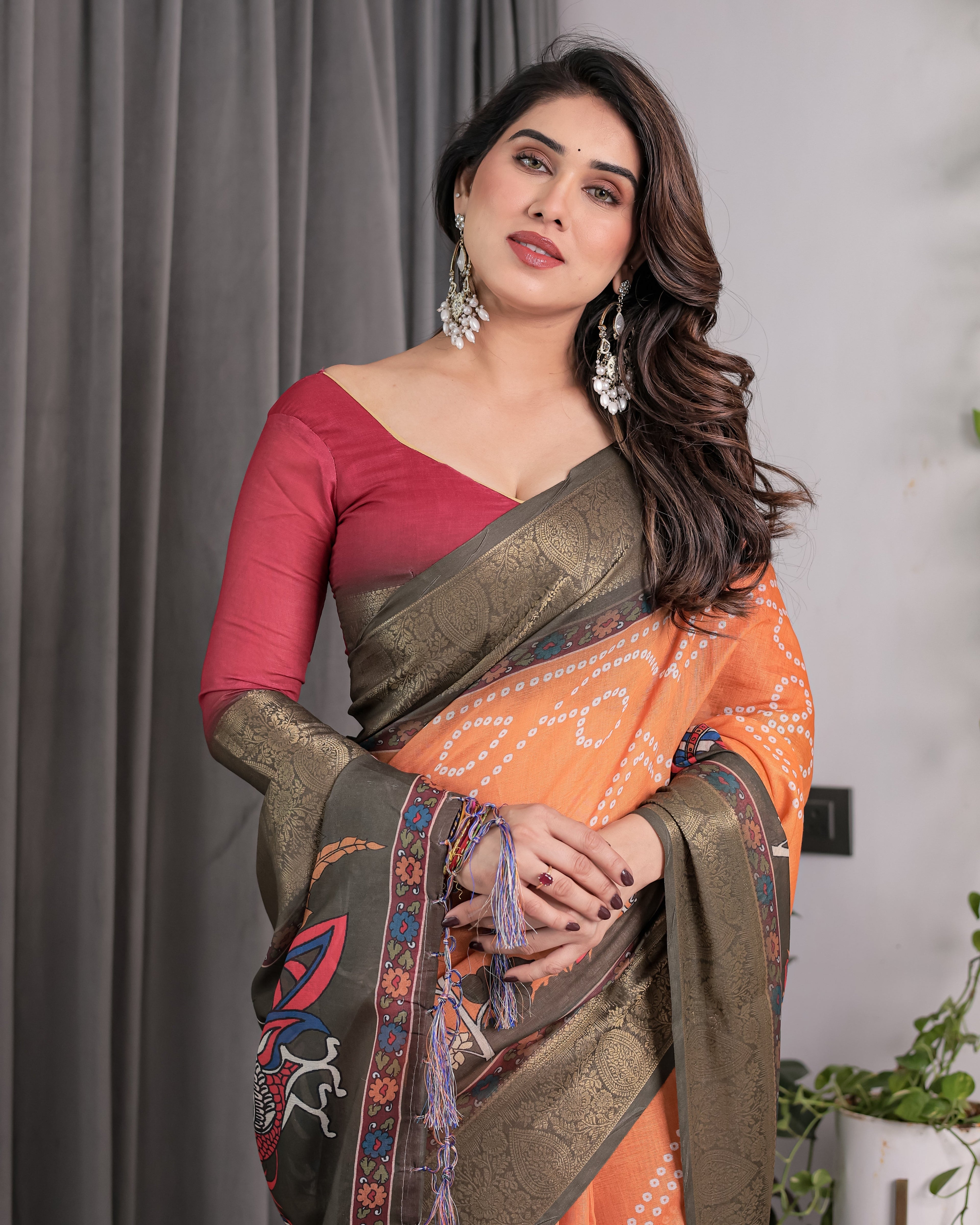 Dual-Tone Mustard & Olive Handloom Saree with Kalamkari-Inspired Bird Motifs & Zari Border | 5.5m Saree + 0.8m Blouse