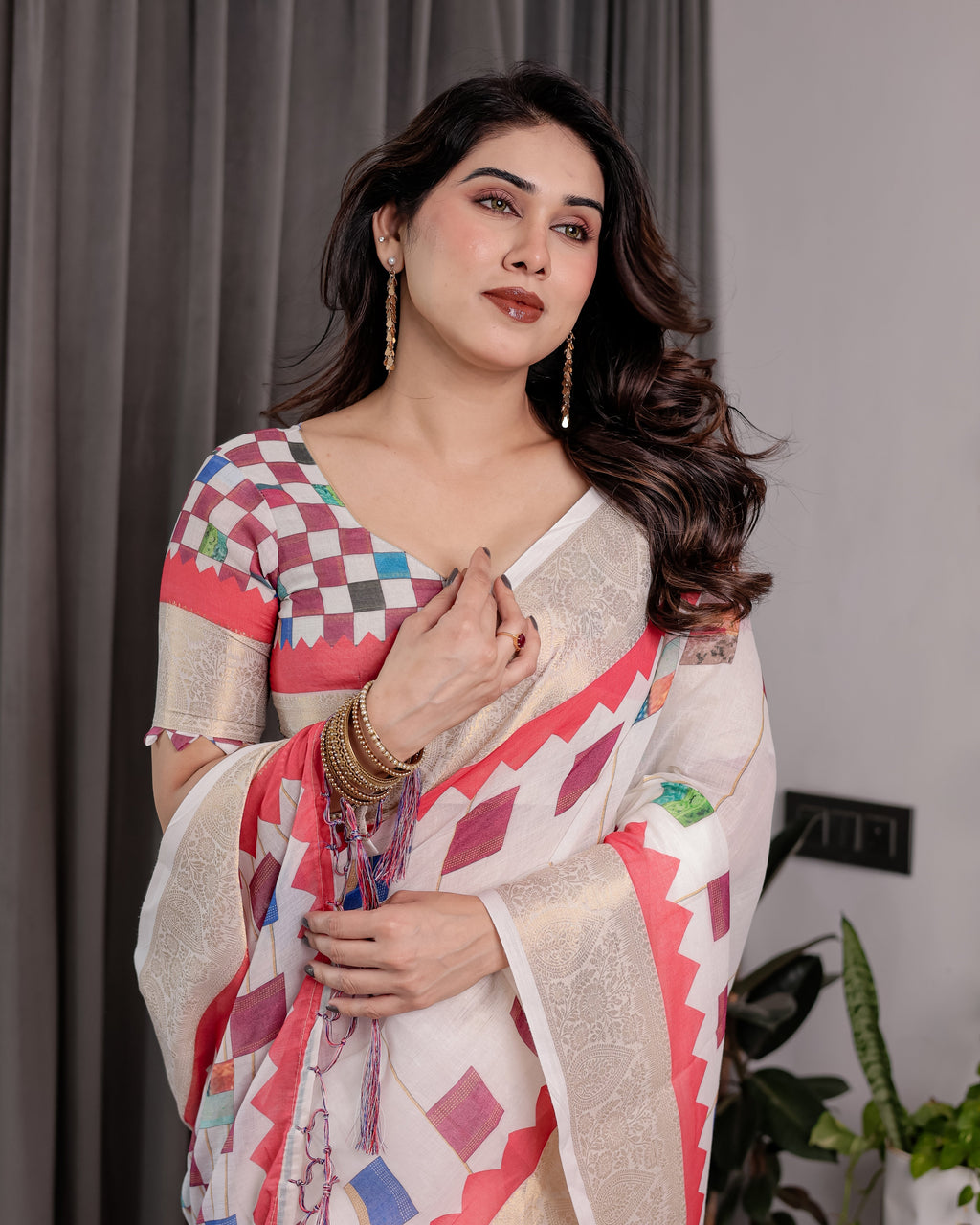 Off-White Handloom Linen Saree with Multicolor Checkered Pallu & Red-Gold Zari Border | Festive Tassel Finish | Attached Blouse | 5.5m Saree + 0.8m Blouse