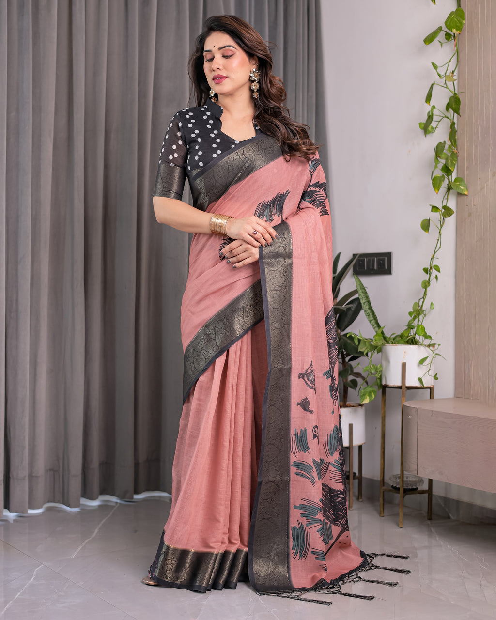 Blush Pink Handloom Linen Saree with Artistic Bearded Face Pallu Print & Black Zari Border | Attached Blouse | 5.5m Saree + 0.8m Blouse