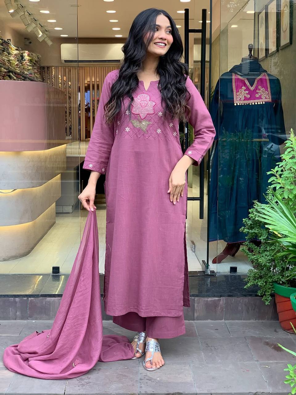 Women's Peach Cotton Kurti Pant Set with Chanderi Embroidered Dupatta