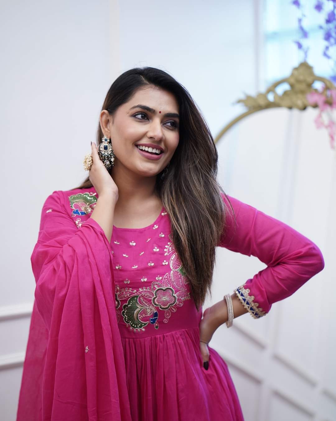 Women's Bsy Chinnon Embroidered Gown Set with Chanderi Dupatta