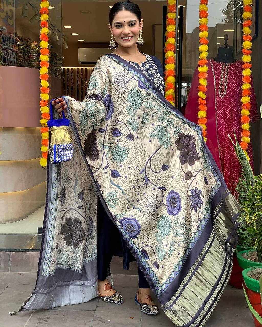 Viscose Chanderi Embroidered Kurti Set with Lagdi Satin Dupatta
