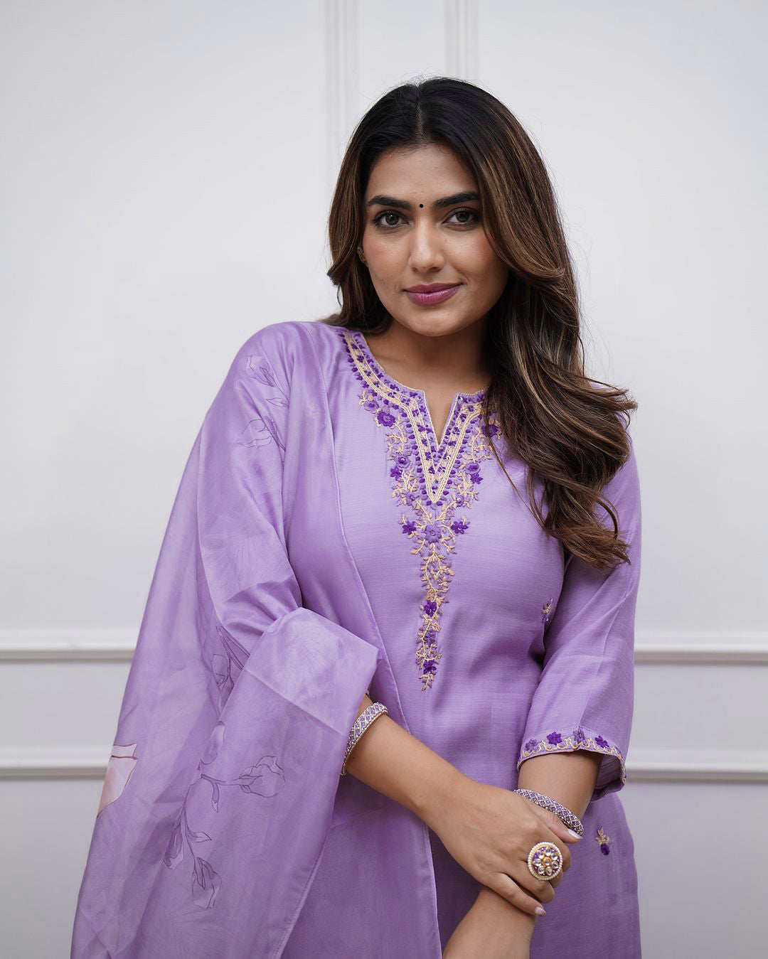 Women's Soft Rayon Slub Embroidered Kurti Set with Chanderi Dupatta