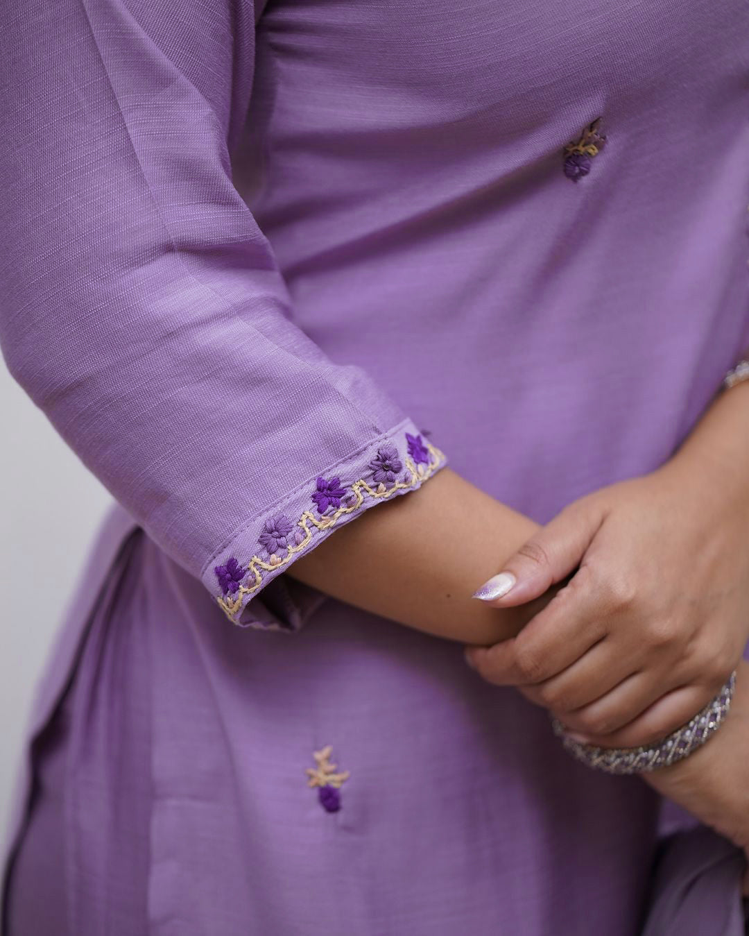 Women's Soft Rayon Slub Embroidered Kurti Set with Chanderi Dupatta